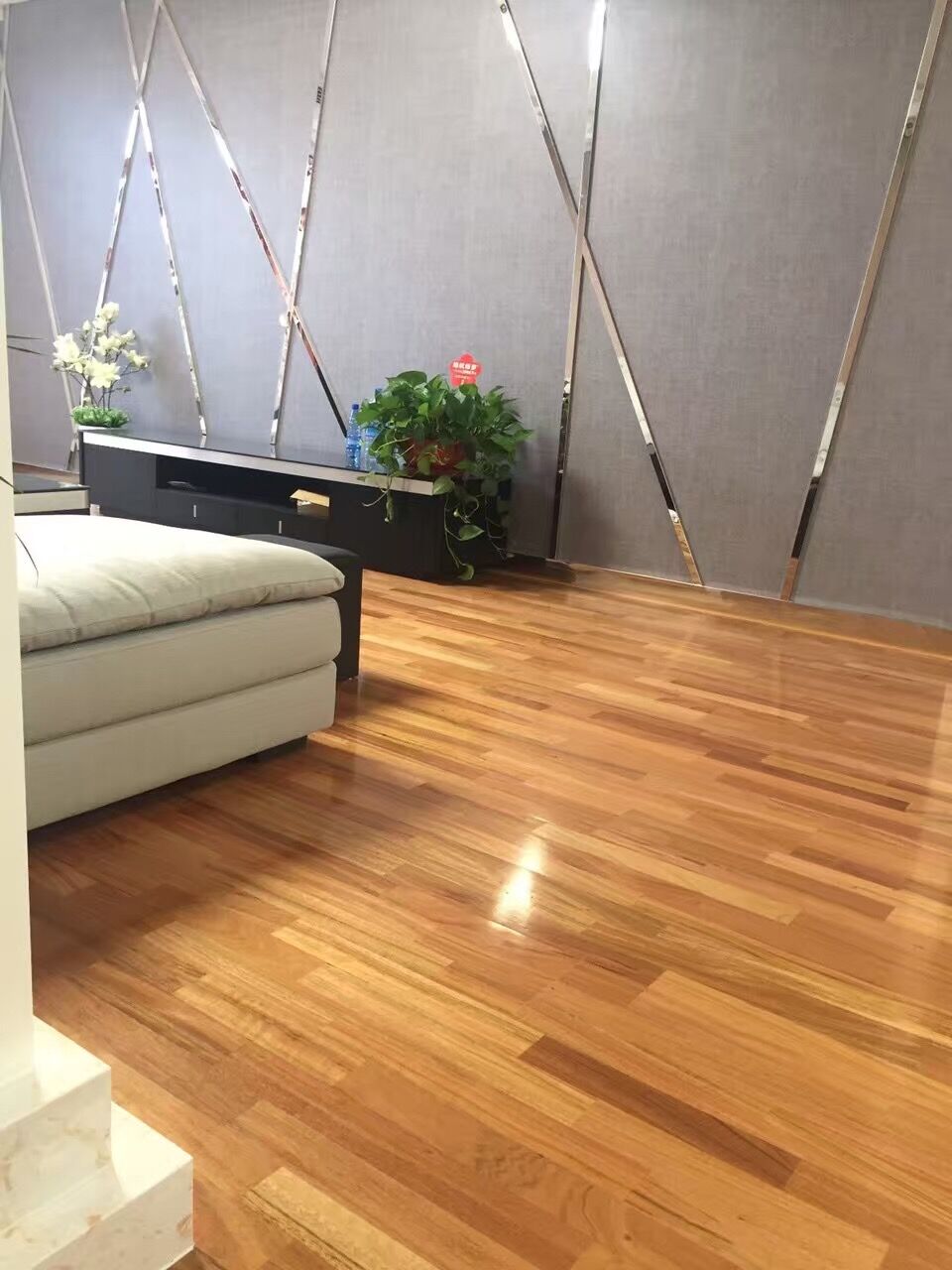 QQ圖片20160816220654.jpg